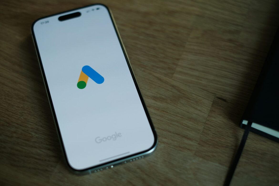 Google ADS szakértő és blogger